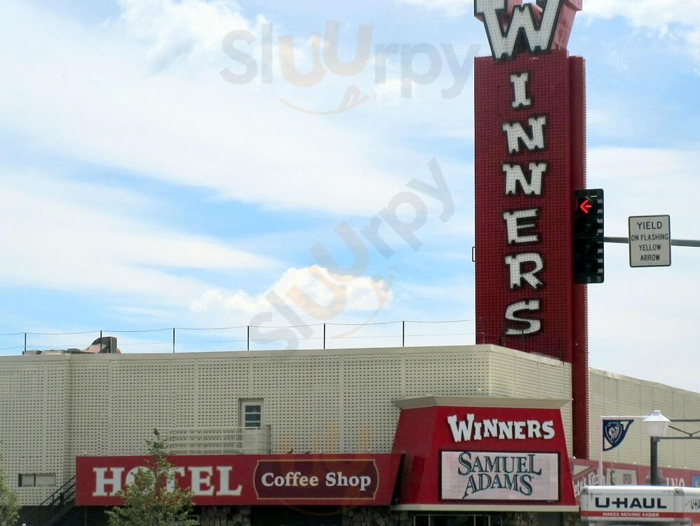 Winner's Hotel & Casino