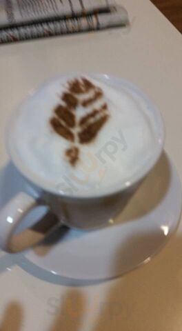 Gayle’s Depot Square Farm Shoppe