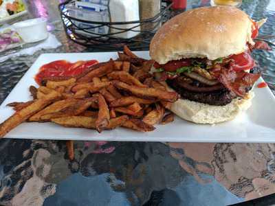 84 Main Sports Grill