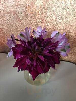 Spice Of Life Cafe And Catering