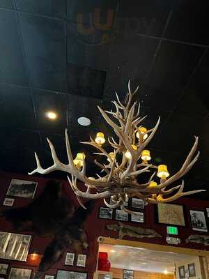 Prospectors Pizzeria & Alehouse