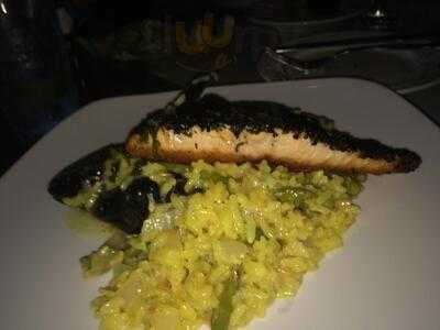 Europa Black Rock Bar & Grille