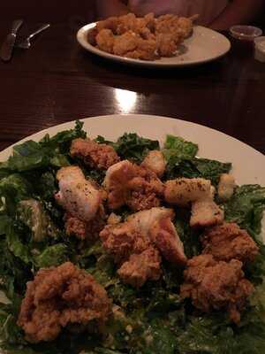 Frenier Landing Retuarant And Oyster Bar