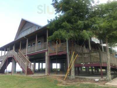Frenier Landing Retuarant And Oyster Bar