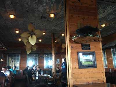 Frenier Landing Retuarant And Oyster Bar