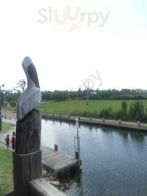 Frenier Landing Retuarant And Oyster Bar