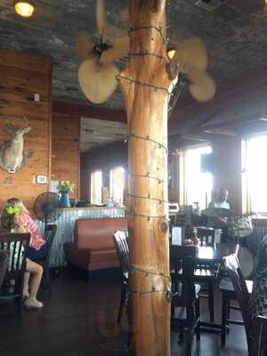 Frenier Landing Retuarant And Oyster Bar