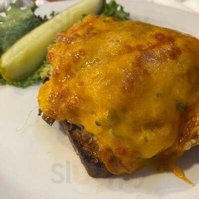 Hobnob Corner Restaurant