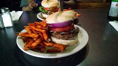 Three Monkeys Tavern And Grill