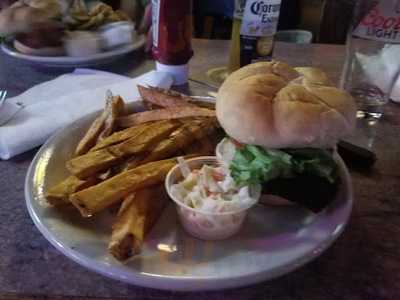 Three Monkeys Tavern And Grill