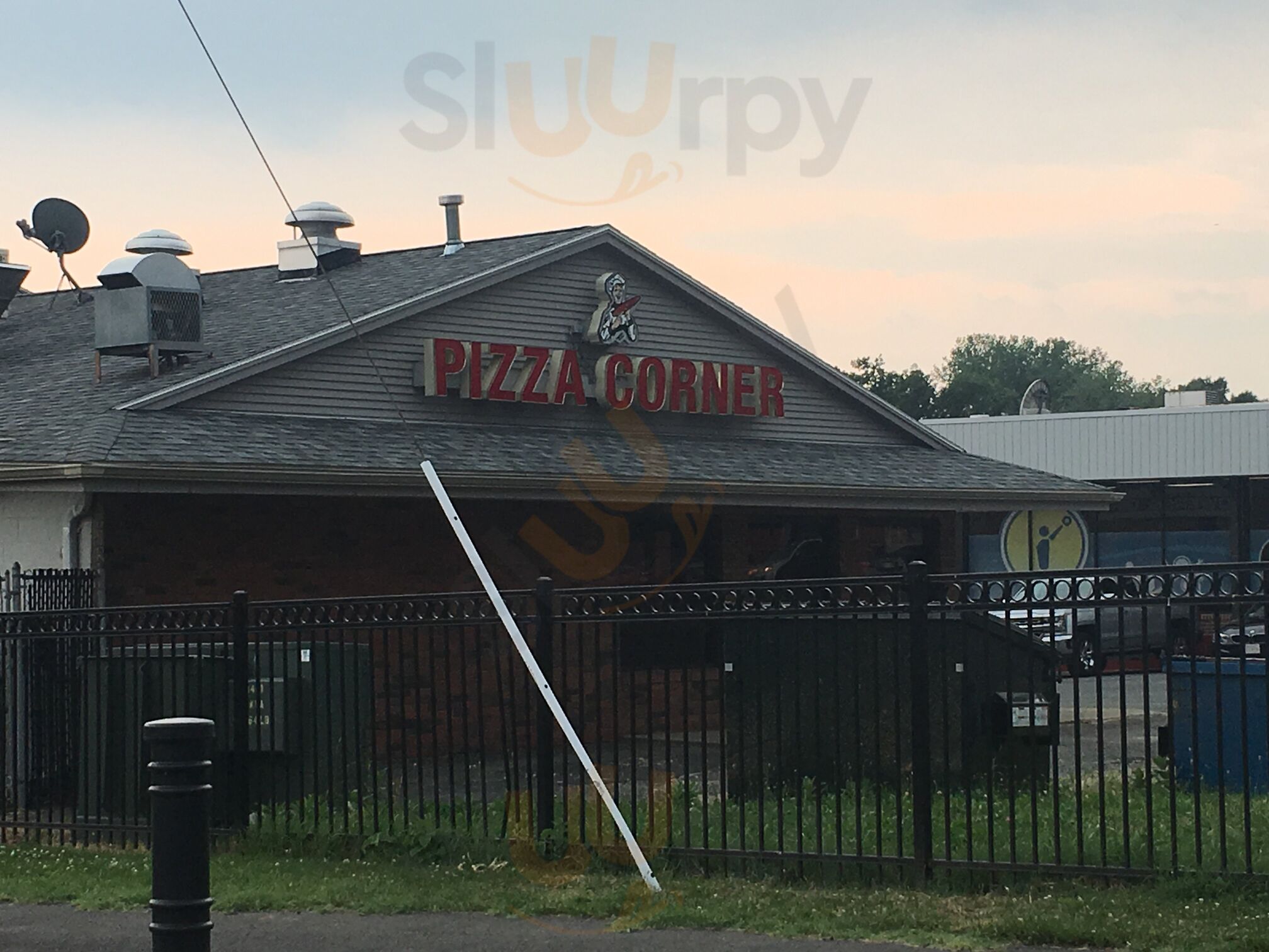 Pizza Corner