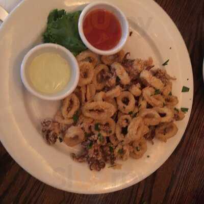 Donahue's Madison Beach Grille