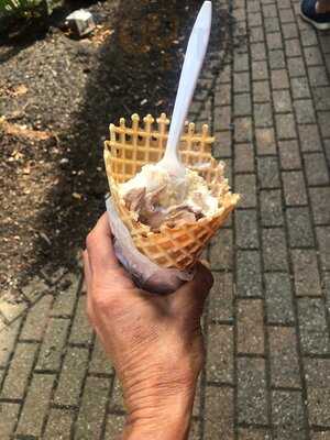 Ashley's Ice Cream Cafe