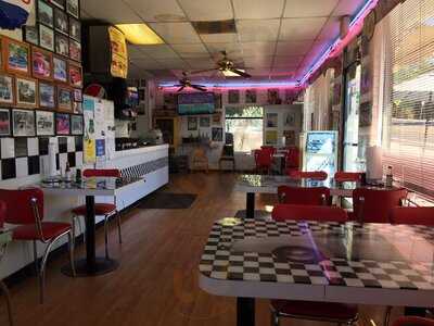 Fred S Old Fashioned Burgers