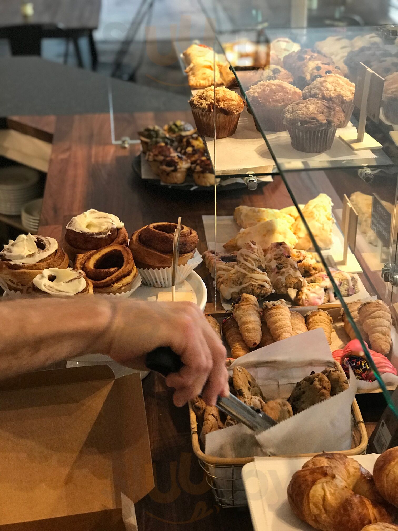 Biscotto Cafe