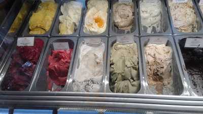 Amore Gelato And Sweetshop