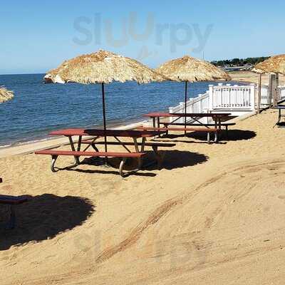 M & J Beach Grille And Seafood