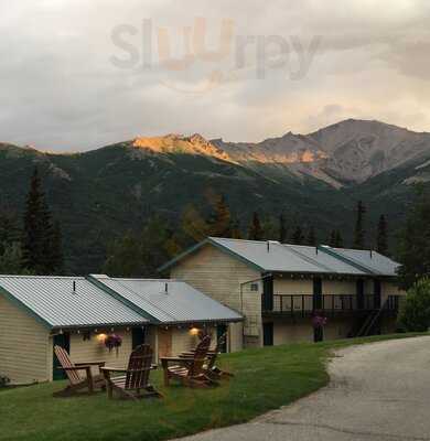 Mountaineer Grill & Bar