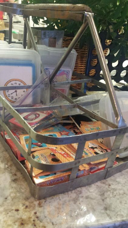 Van's Frozen Custard