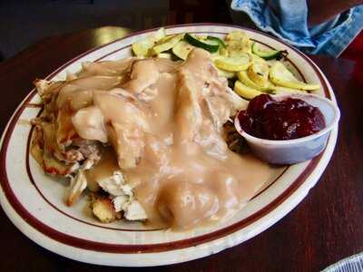 Aj's Restaurant & Lounge