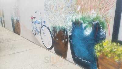 Apple Barrel Deli & Bakery