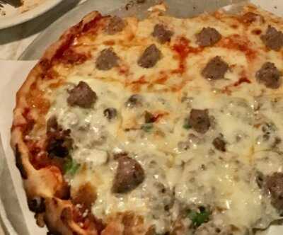 Basil's Pizza Palace