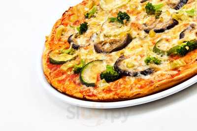 Dino's Kouzina & Pizzeria