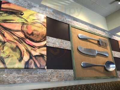 Dino's Kouzina & Pizzeria