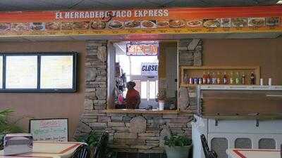 El Herradero Taco Express