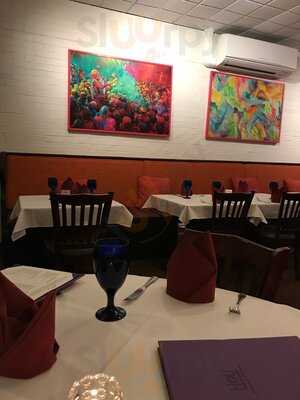 Holi Indian Restaurant