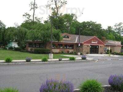 Red Hook Diner & Restaurant