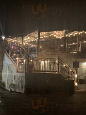 Macgregor's Restaurant And Tavern