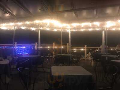 Macgregor's Restaurant And Tavern