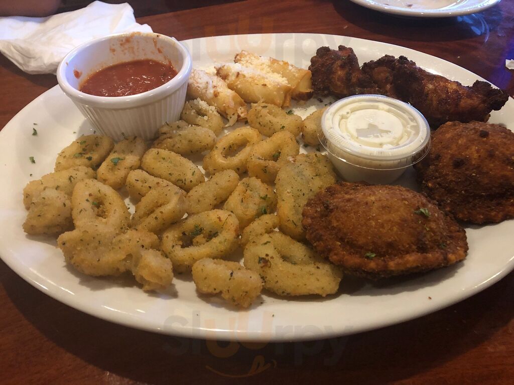 Guti's Mex Italy Restaurant