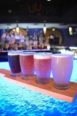 Brick House Bar & Grill