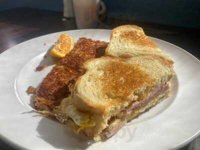 Two Brothers Kitchen