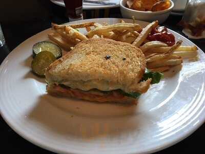 Mad Jack's Grill And Pub