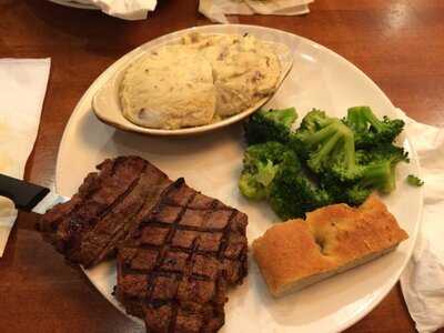 Uno Pizzeria & Grill