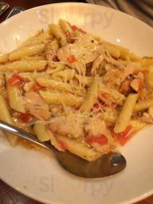 Uno Pizzeria & Grill