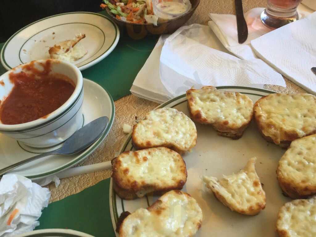 Vic's Italian Restaurant