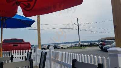 Localz Kitchen And Cocktails