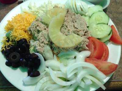 Best Friends Family Restaurant