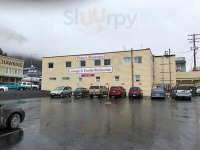 Thorn's Showcase Lounge