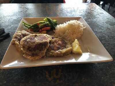 Chinooks Waterfront Restaurant