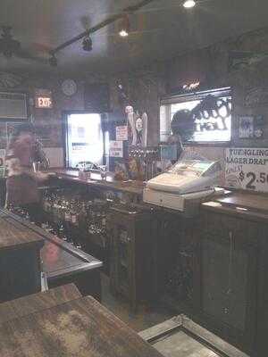 Bill's Tavern