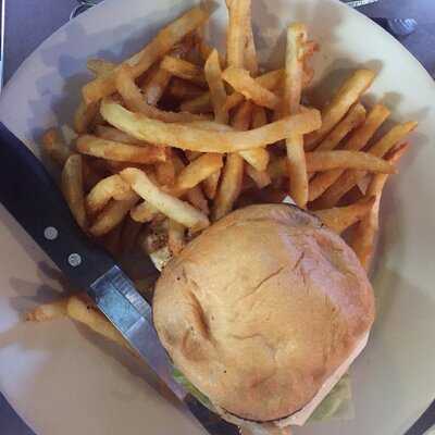 287 Roadhouse Restaurant & Sportsbar