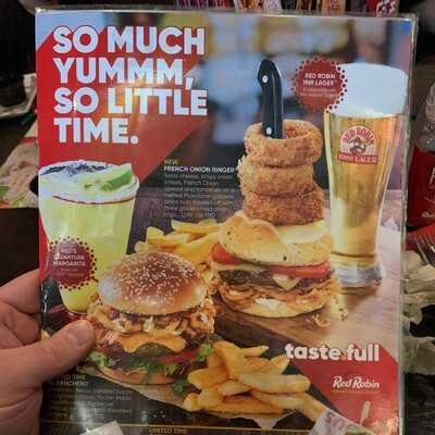 Red Robin Gourmet Burgers