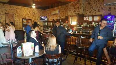 Saddle & Spur Tavern