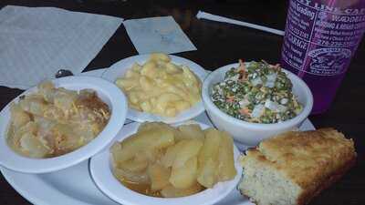 County Line Cafe