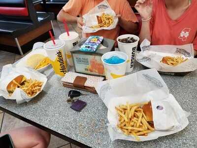 Hardee's